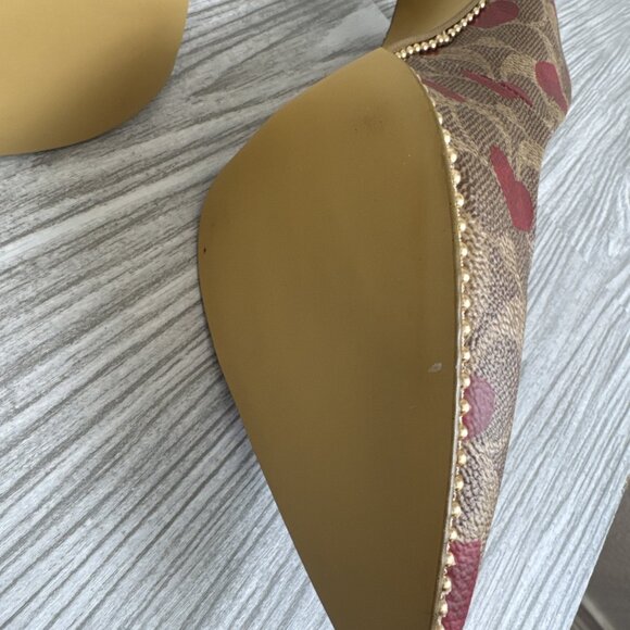 COACH Waverly Valentines Heart Printed Pumps - Picture 14 of 16